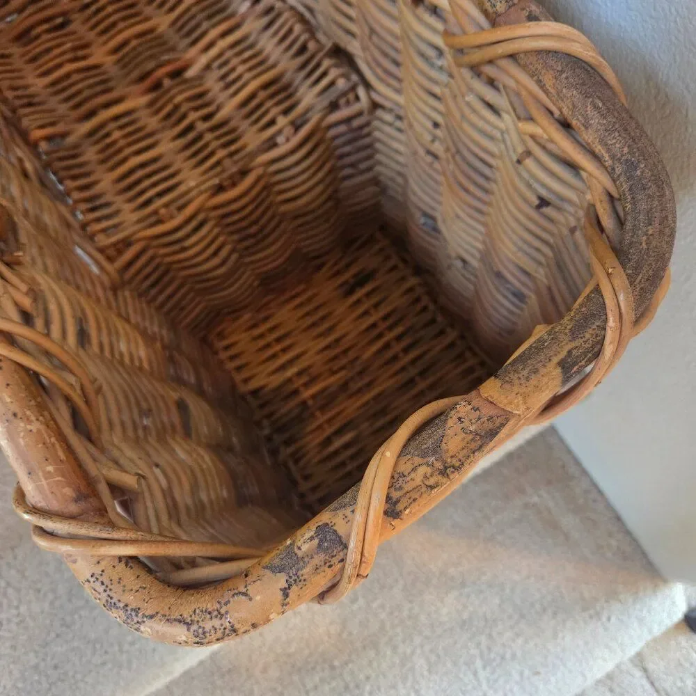 Heritage Stair Step Rattan Basket Hand Woven Wicker Rustic Cottage VTG Country